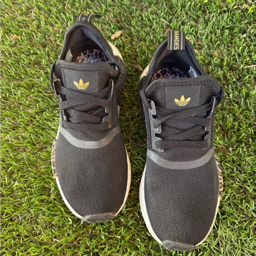 adidas NMD_R1 Black Leopard Sz(6)